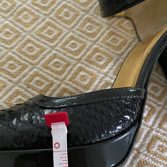 Stunning Coach Snakeskin Platform Heels - Picture 2 of 7